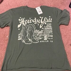 kohl’s howdy shirt. size XS